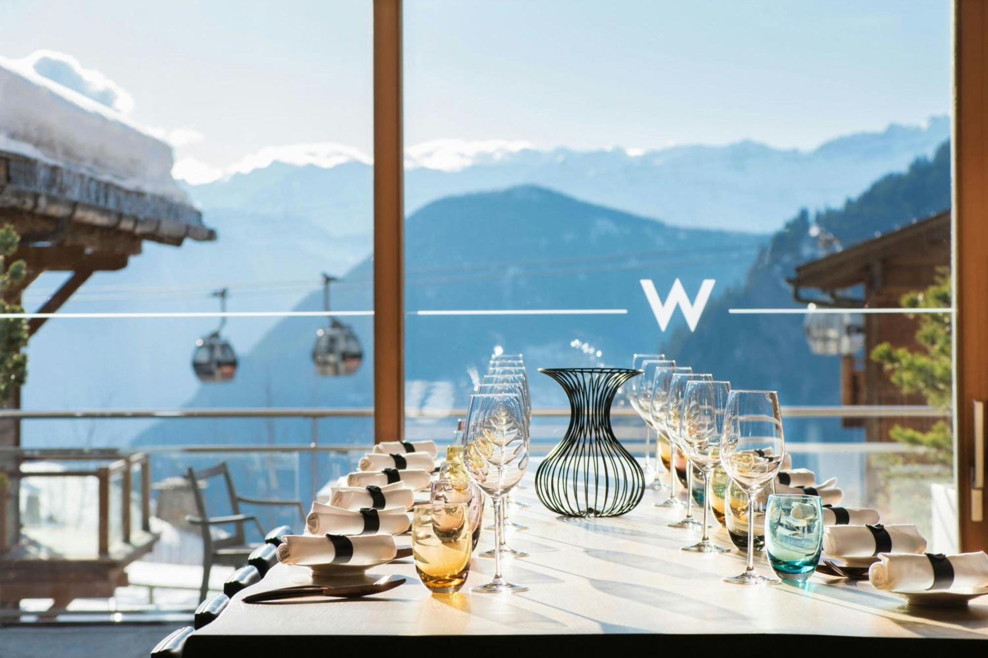 W Hotel 5*